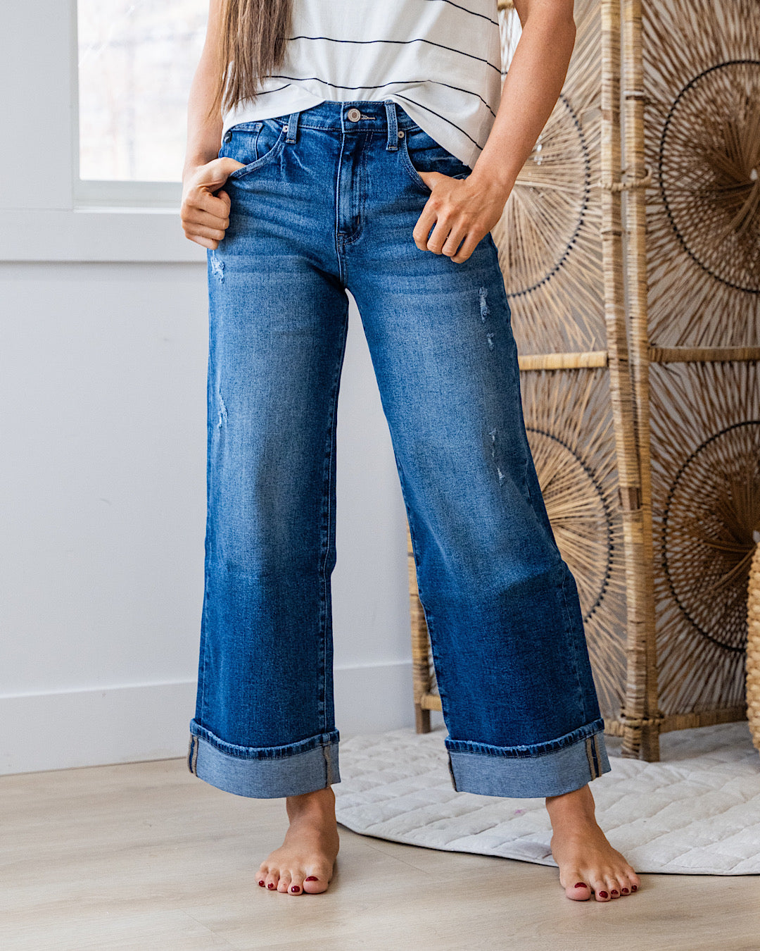 KanCan Jennifer Rolled Cuff Wide Leg Jeans