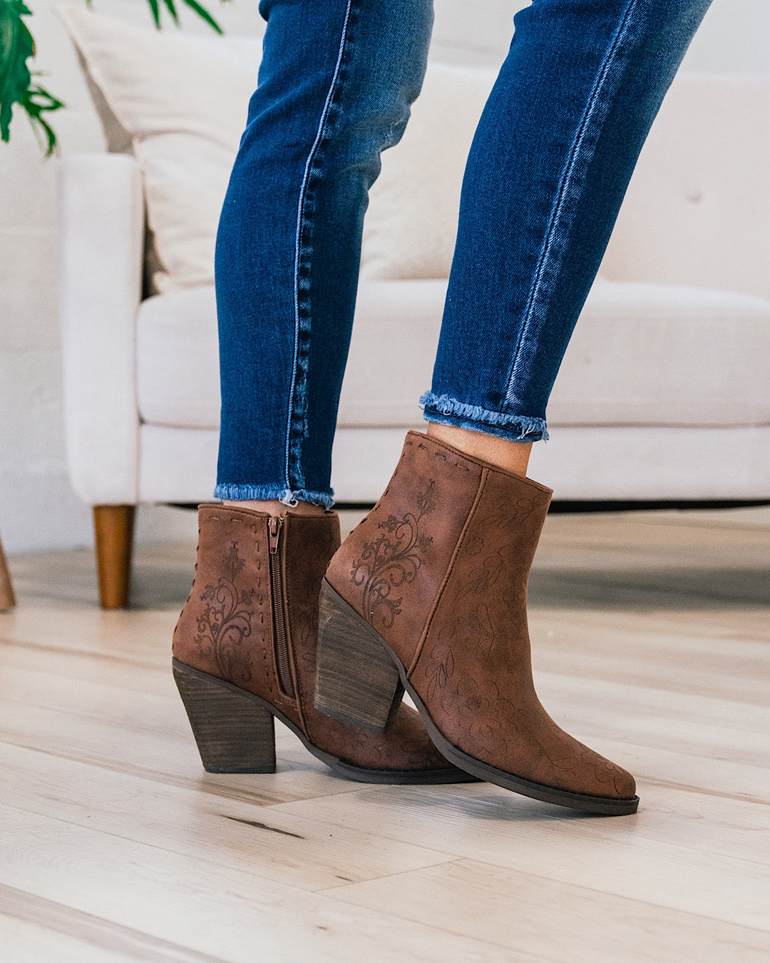 Very G Sophia Boots Tan FINAL SALE - Main Image