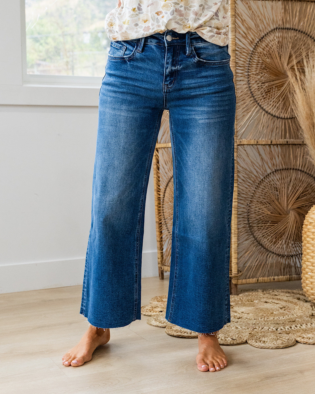 Vervet Lindsay Raw Hem Crop Wide Leg Jeans - Main Image