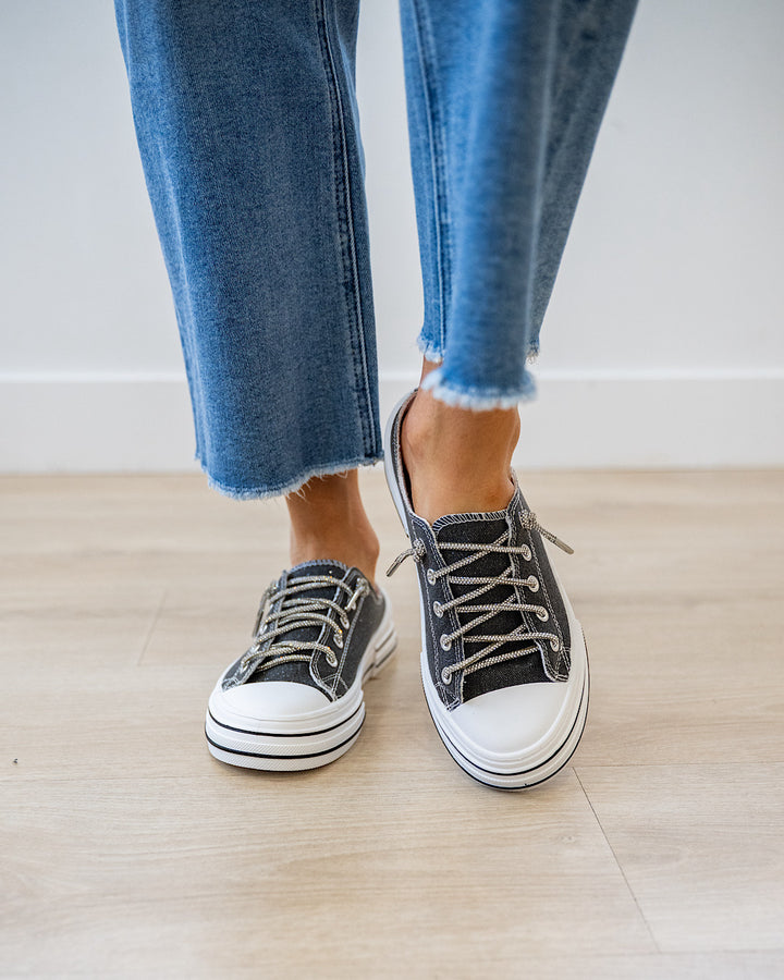 NEW! Very G Aman Sparkle Slip On Sneakers - Black Very G