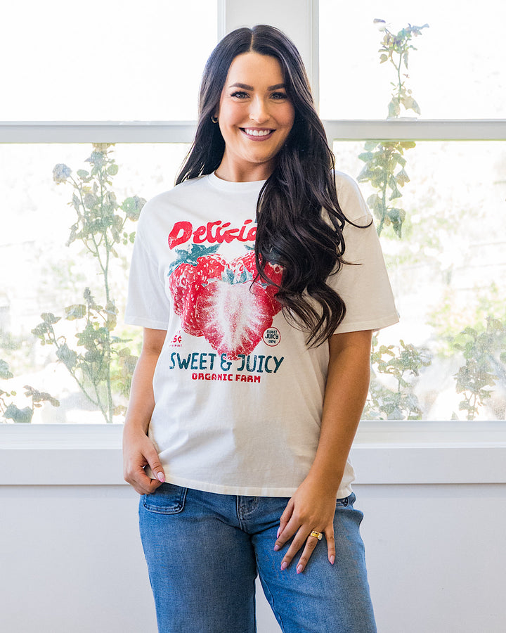 NEW! Berry Delicious Ivory Tee Tres Bien