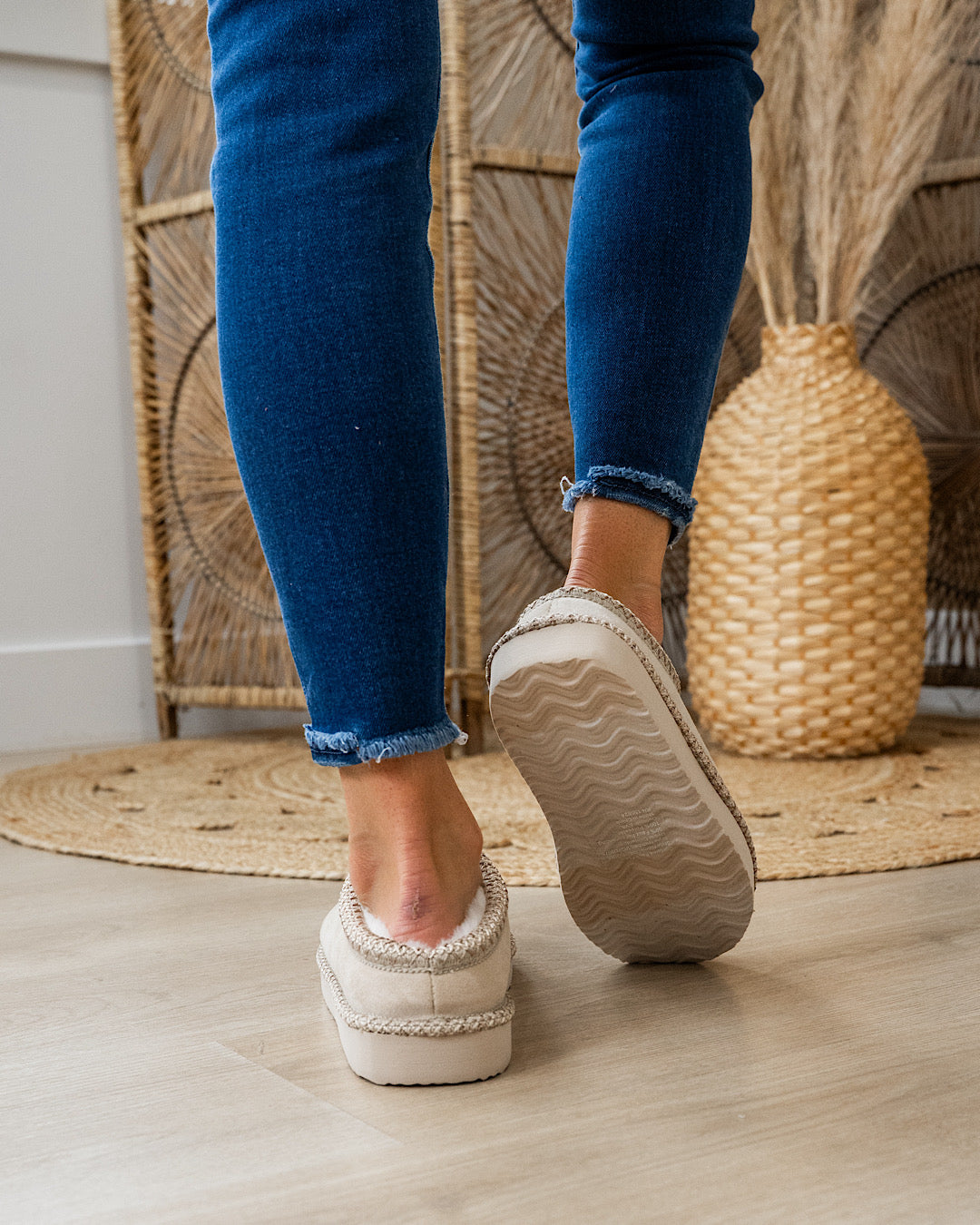 Very G Georgina Slippers - Cream