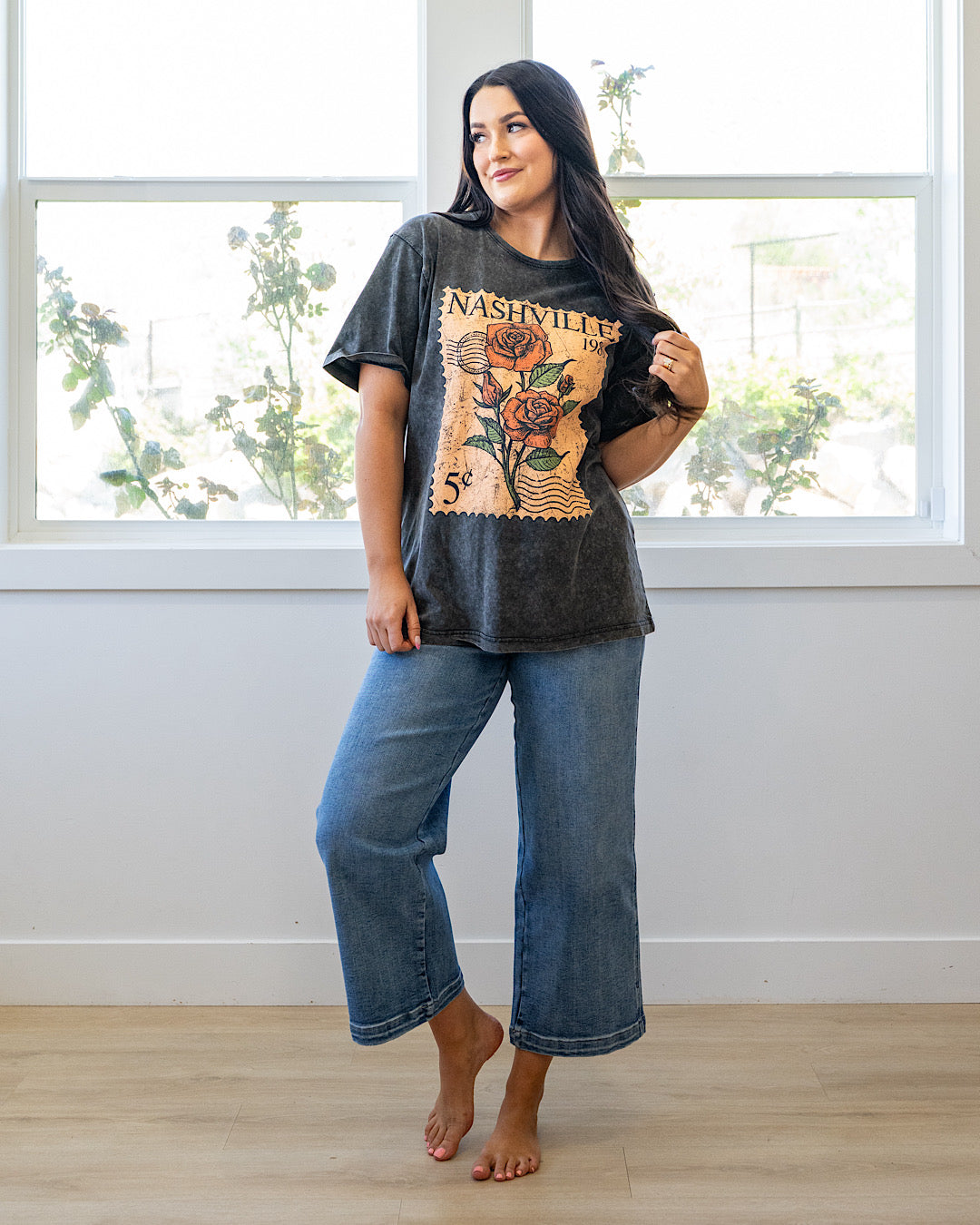 NEW! Nashville Postage Stamp Vintage Black Tee Zutter