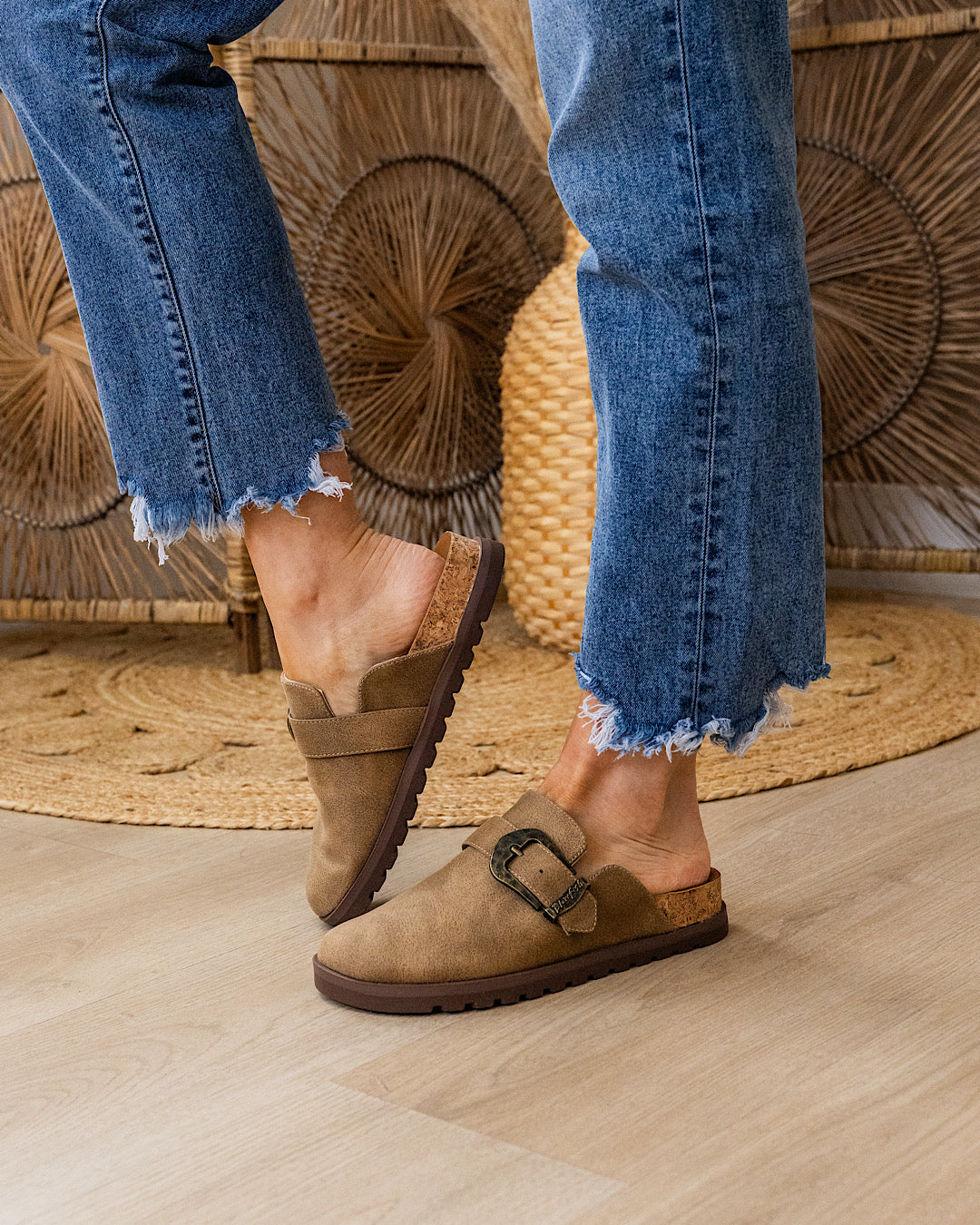 NEW! Blowfish Sienna Slides - Tan Blowfish