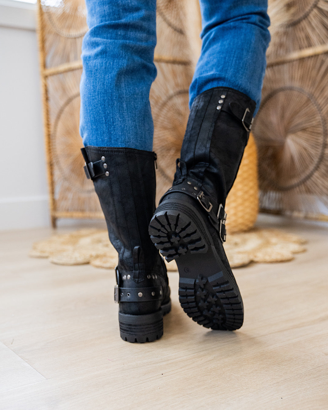 NEW! Very G Forever Boots - Black Very G