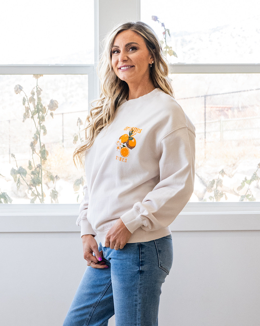 NEW! Oranges Vibes Cream Sweatshirt Tres Bien