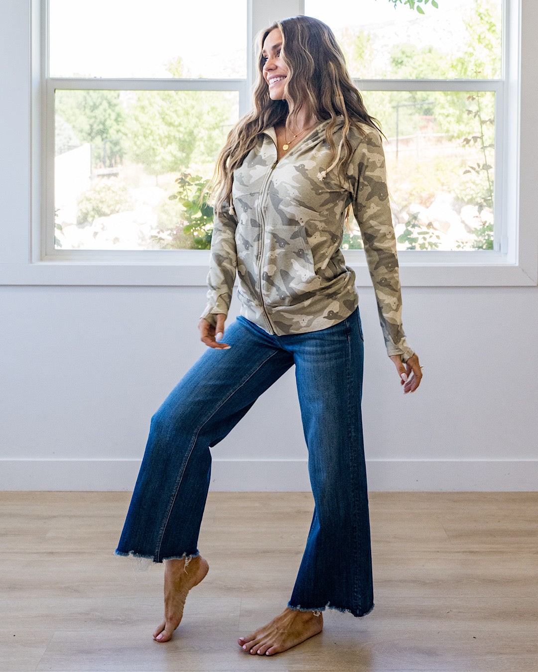 NEW! Ampersand Ave Peek-A-Boo Camo FullZip Sweatshirt