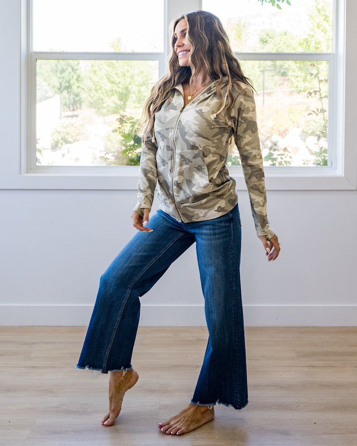 NEW! Ampersand Ave Peek-A-Boo Camo FullZip Sweatshirt