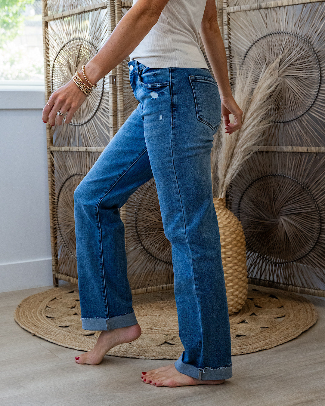 NEW! KanCan Carissa Roll Hem Straight Jeans KanCan