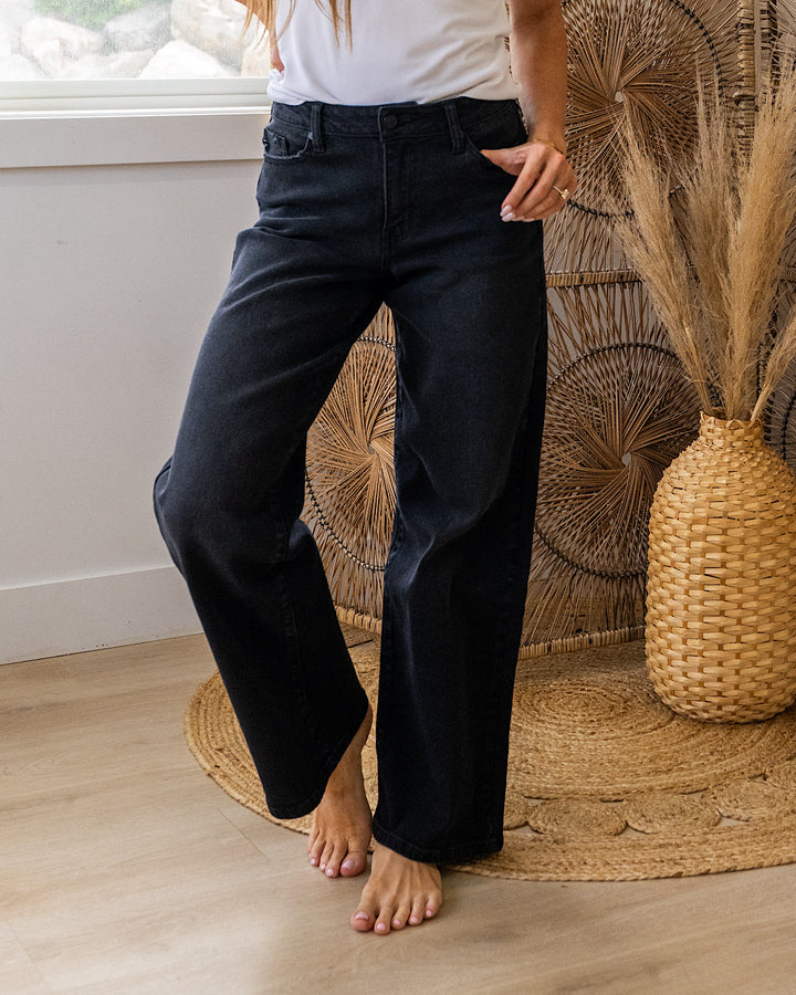 NEW! KanCan Flaunt It Non Distressed Wide Leg Jeans - Black KanCan