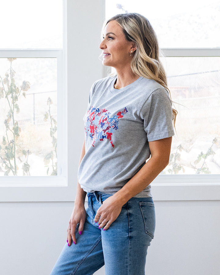 NEW! United States Bow Map Heather Gray Tee Kissed Apparel