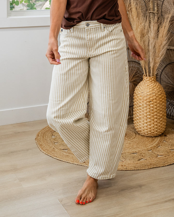NEW! KanCan Valerie Striped Barrel Jeans - Tan KanCan
