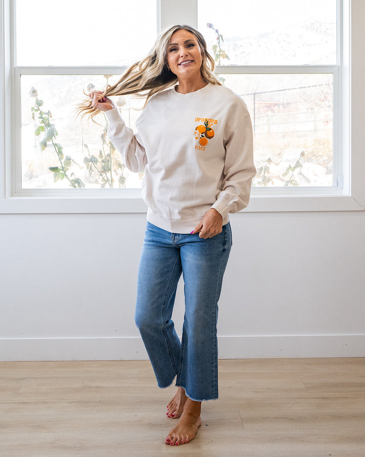 NEW! Oranges Vibes Cream Sweatshirt Tres Bien