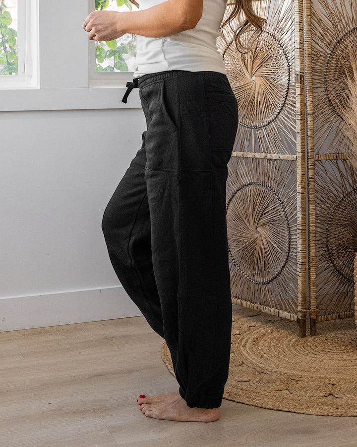 NEW! Rae Mode Fleece Cocoon Joggers - Black Rae Mode