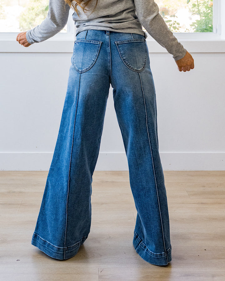 NEW! Judy Blue Hattie Front Seam Wide Leg Jeans - Short, Regular and Long