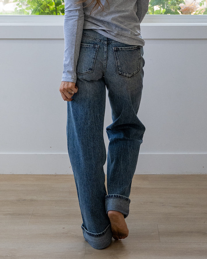 NEW! KanCan Peyton 90's Relaxed Straight Jeans
