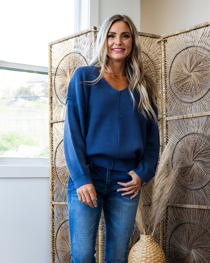 Evie Oversized Textured V Neck Sweater - Azurite Blue Heyson