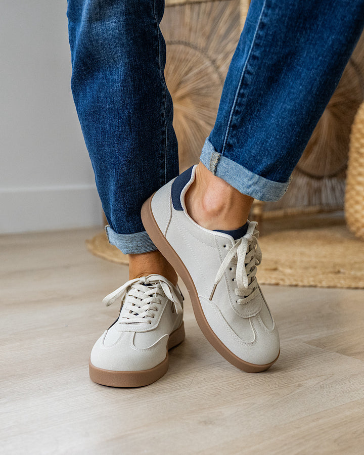 NEW! Very G Retro Sneakers - Beige Very G