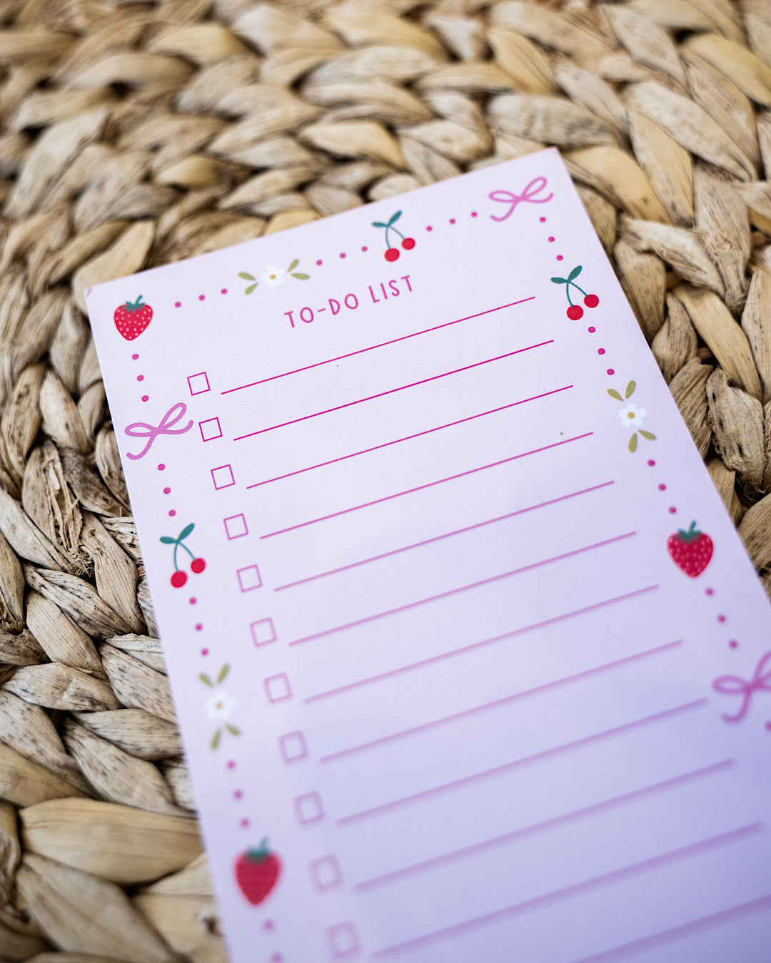 NEW! Berries & Bows To Do List Notepad Pippi