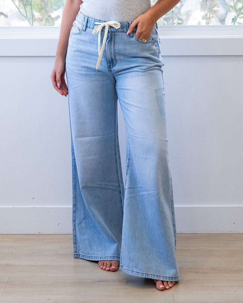 NEW! Judy Blue Holding On Elastic Waist Palazzo Jeans Judy Blue