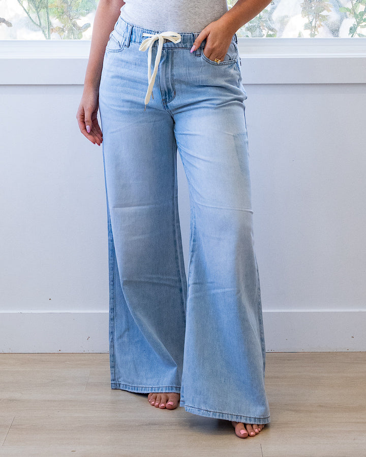 NEW! Judy Blue Holding On Elastic Waist Palazzo Jeans Judy Blue