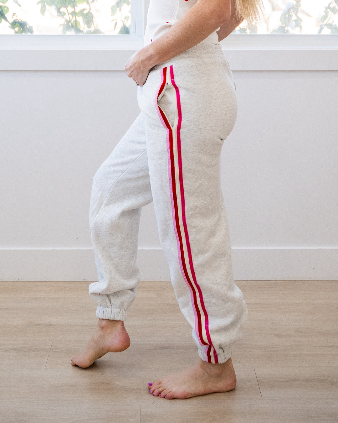 NEW! Ampersand Ave Comfort Zone Joggers - Main Squeeze Ampersand Ave