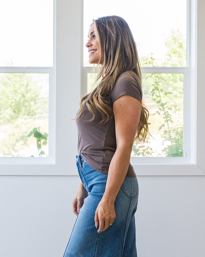 NEW! Cassidy Short Sleeve Ribbed Top - Dark Brown