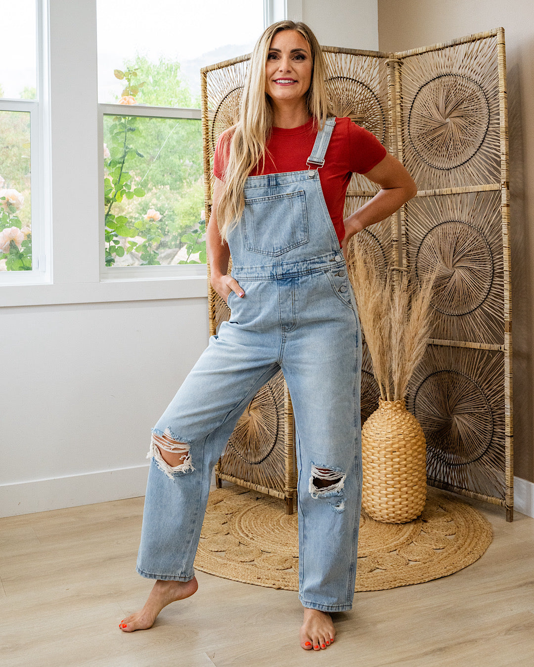 NEW! KanCan Emory Distressed Knee 90's Overalls KanCan