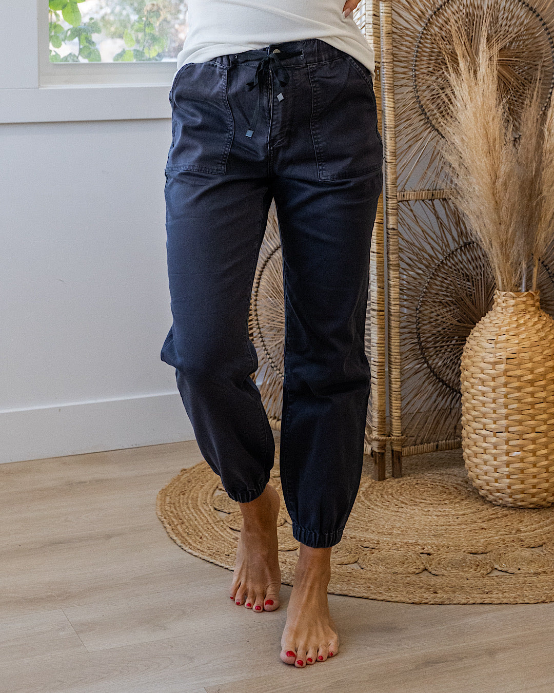 NEW! Mica Notice Me Jogger Jeans - Charcoal Gray Mica Denim