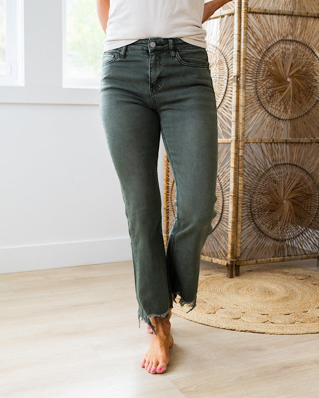 NEW! Vervet Deep Forest Crop Flare Jeans  Vervet   