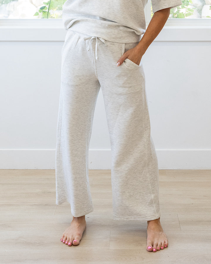 NEW! Kendall Scuba Fabric Wide Leg Pants - Light Heather Gray