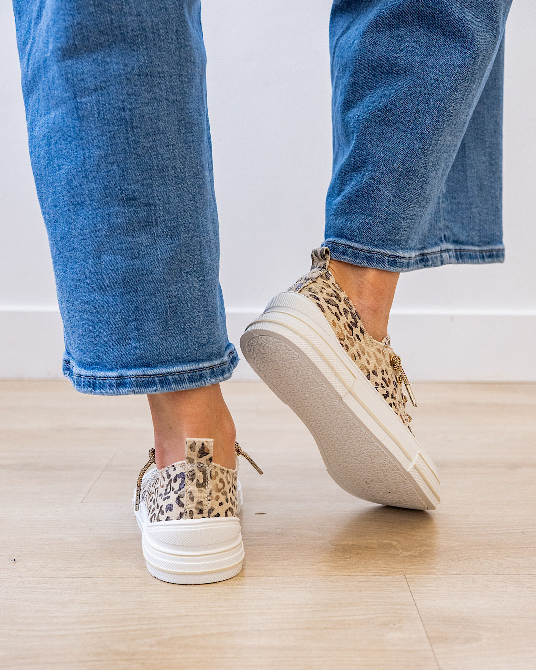 NEW! Very G Aman Prints Sneakers - Natural Leopard Very G
