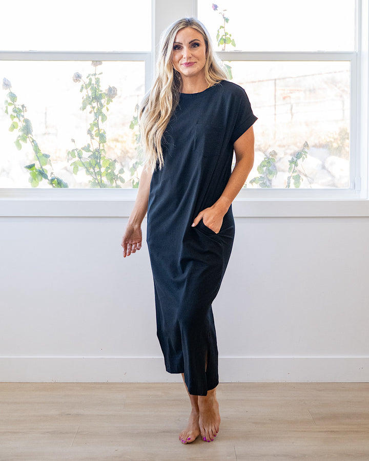 NEW! Haven Pocket Midi Dress - Black Zenana