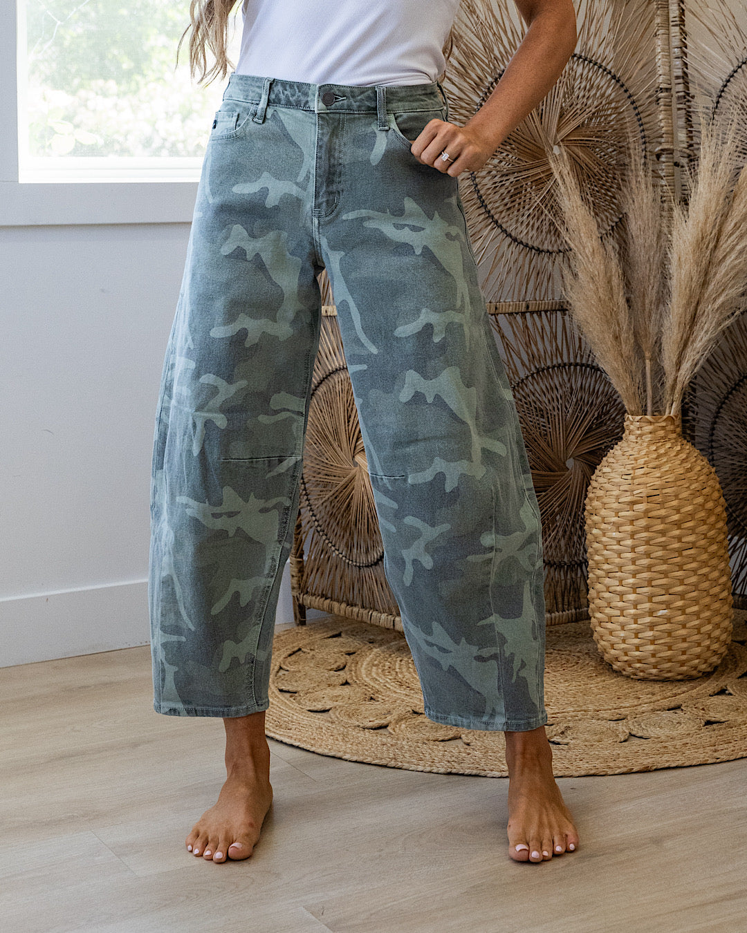 NEW! KanCan Lena Camo Barrel Jeans KanCan