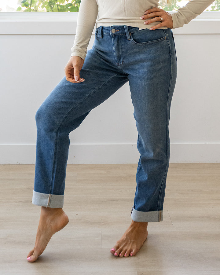 NEW! Judy Blue Corrine Roll Hem Boyfriend Jeans