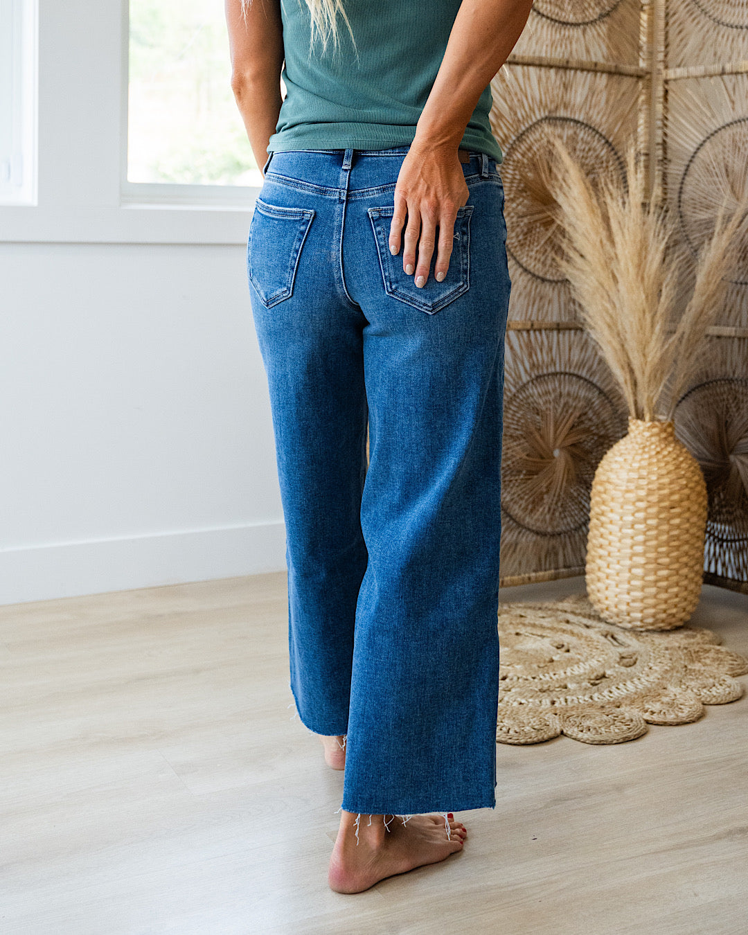 NEW! Hidden Nori Non Distressed Wide Leg Jeans  Hidden   