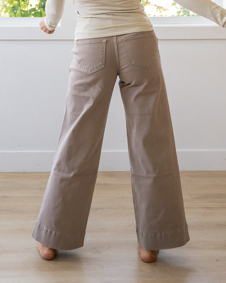 NEW! KanCan What I Want Wide Leg Jeans - Taupe KanCan