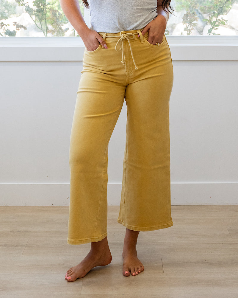 NEW! Vervet Kacie Cropped Wide Leg Jeans - Marigold Vervet