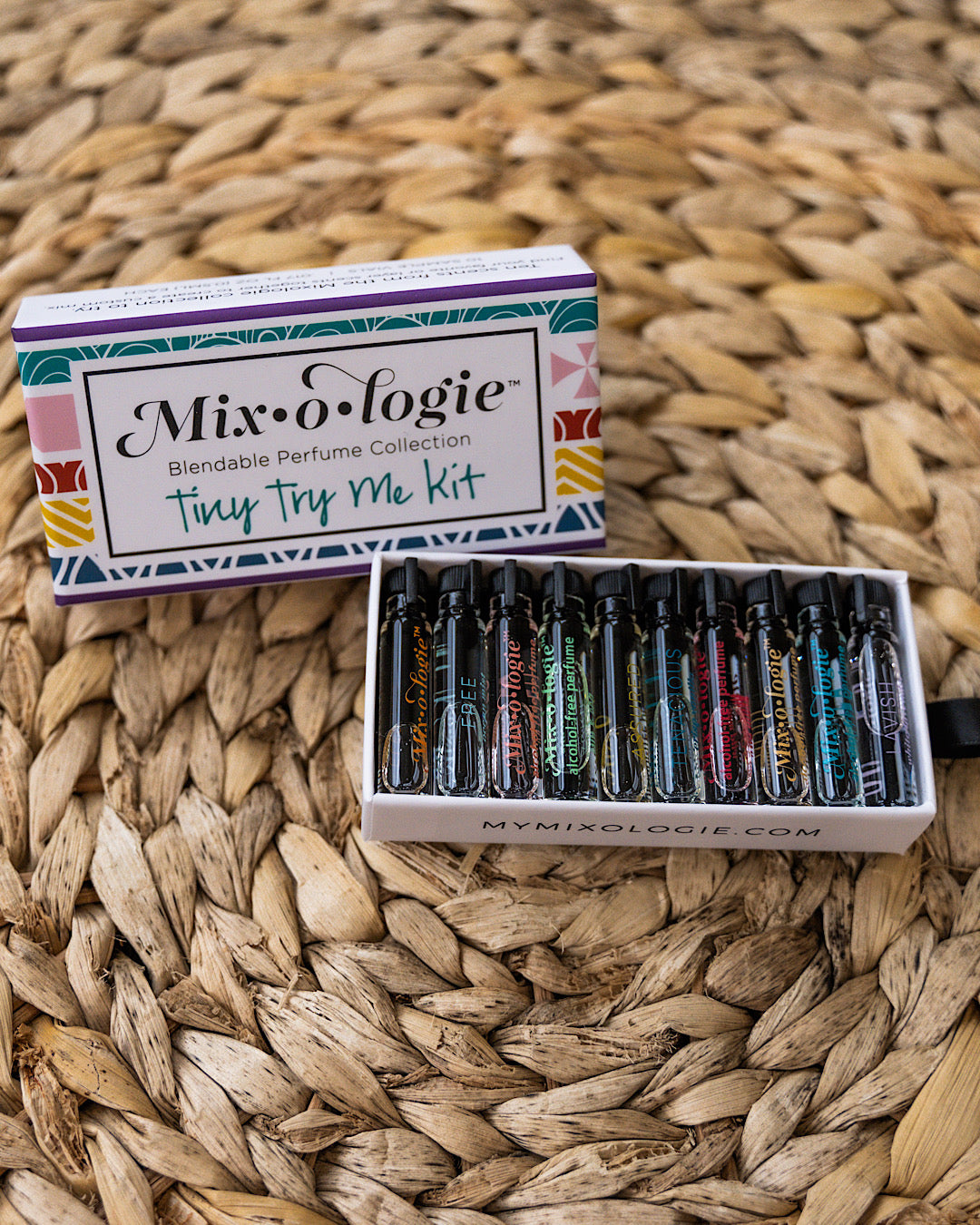 NEW! Tiny Try Me Kit - 10 Scents  Mix-o-logie   