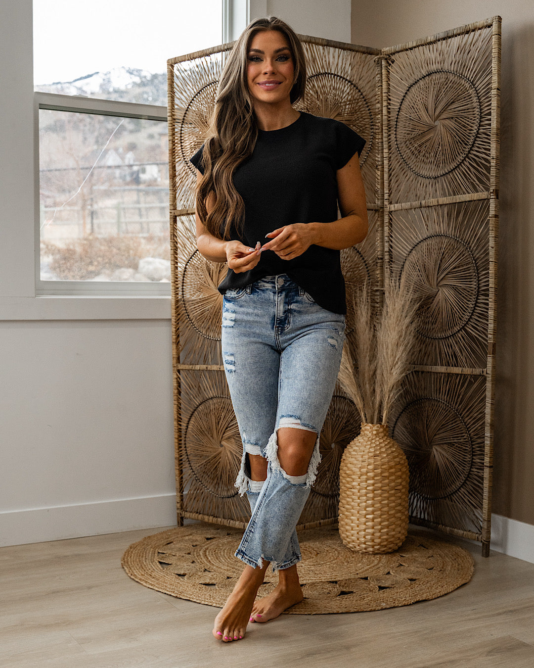 NEW! Justina Cloud Knit Short Sleeve Top - Black Tres Bien