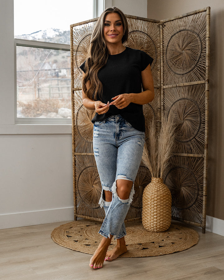 NEW! Justina Cloud Knit Short Sleeve Top - Black Tres Bien