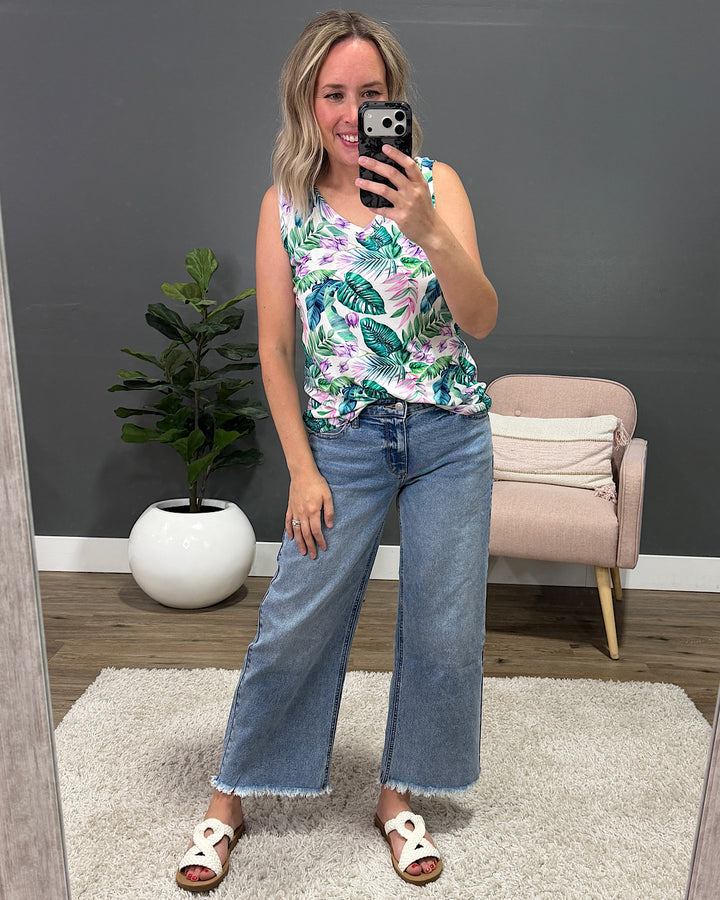 NEW! Noelle Tank Top - Tropical Leaf
