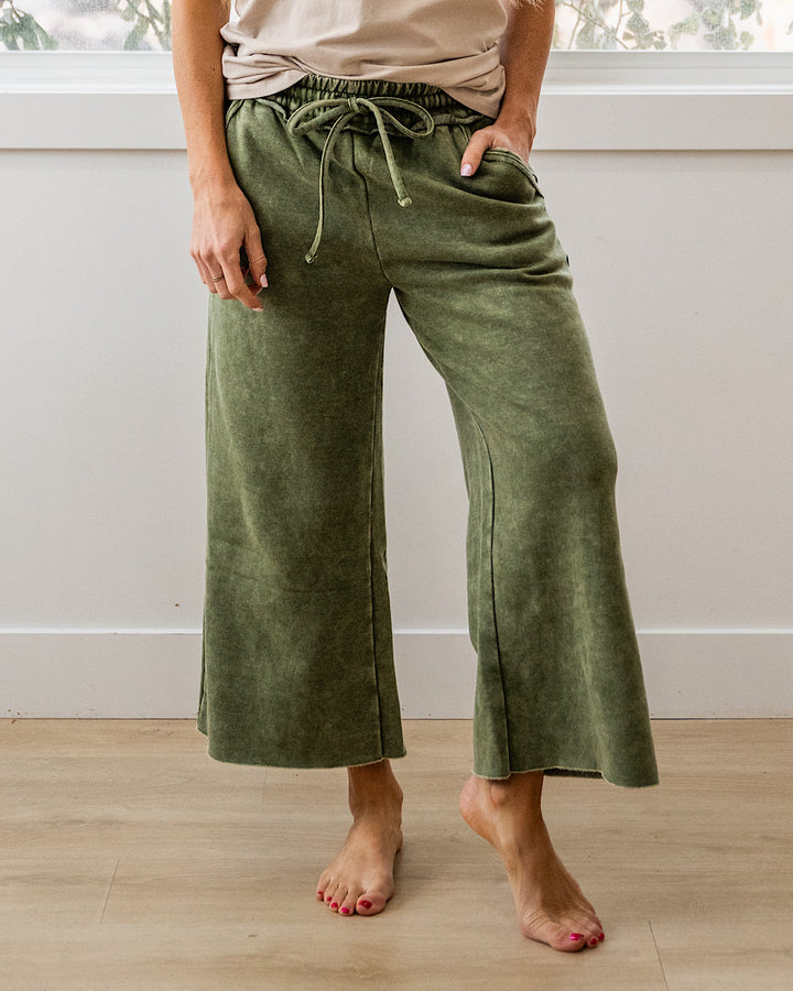 NEW! Cropped Wide Leg Comfy Pants - Light Olive Zenana