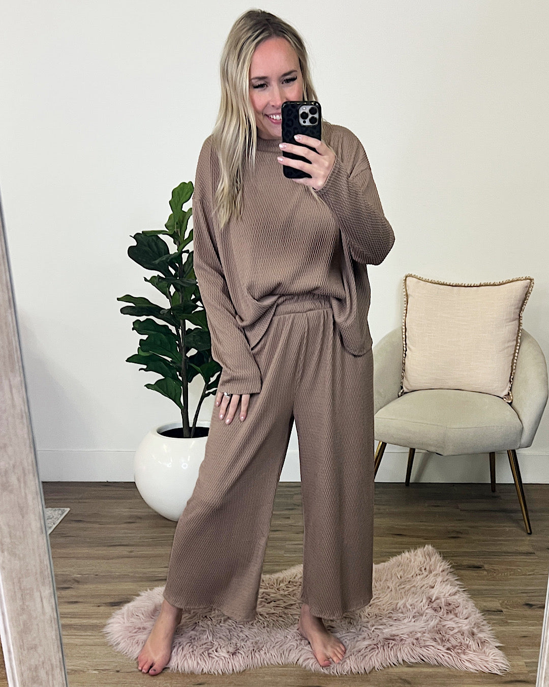 Darci Textured Ribbed Flowy Pants - Mocha FINAL SALE  Lovely Melody   