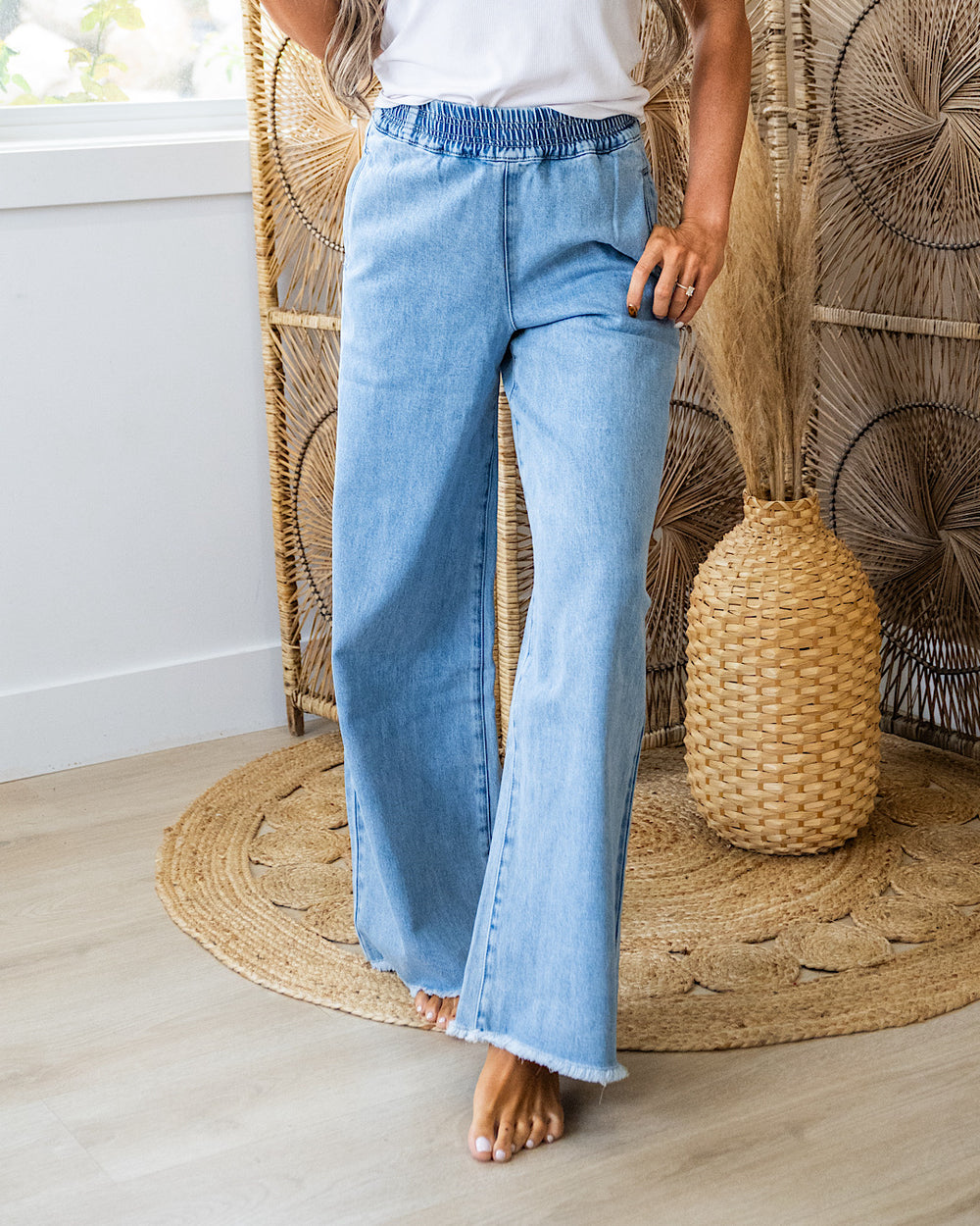 NEW! KanCan You Got Me Elastic Waist Wide Leg Jeans KanCan