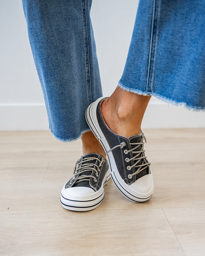 NEW! Very G Aman Sparkle Slip On Sneakers - Black Very G