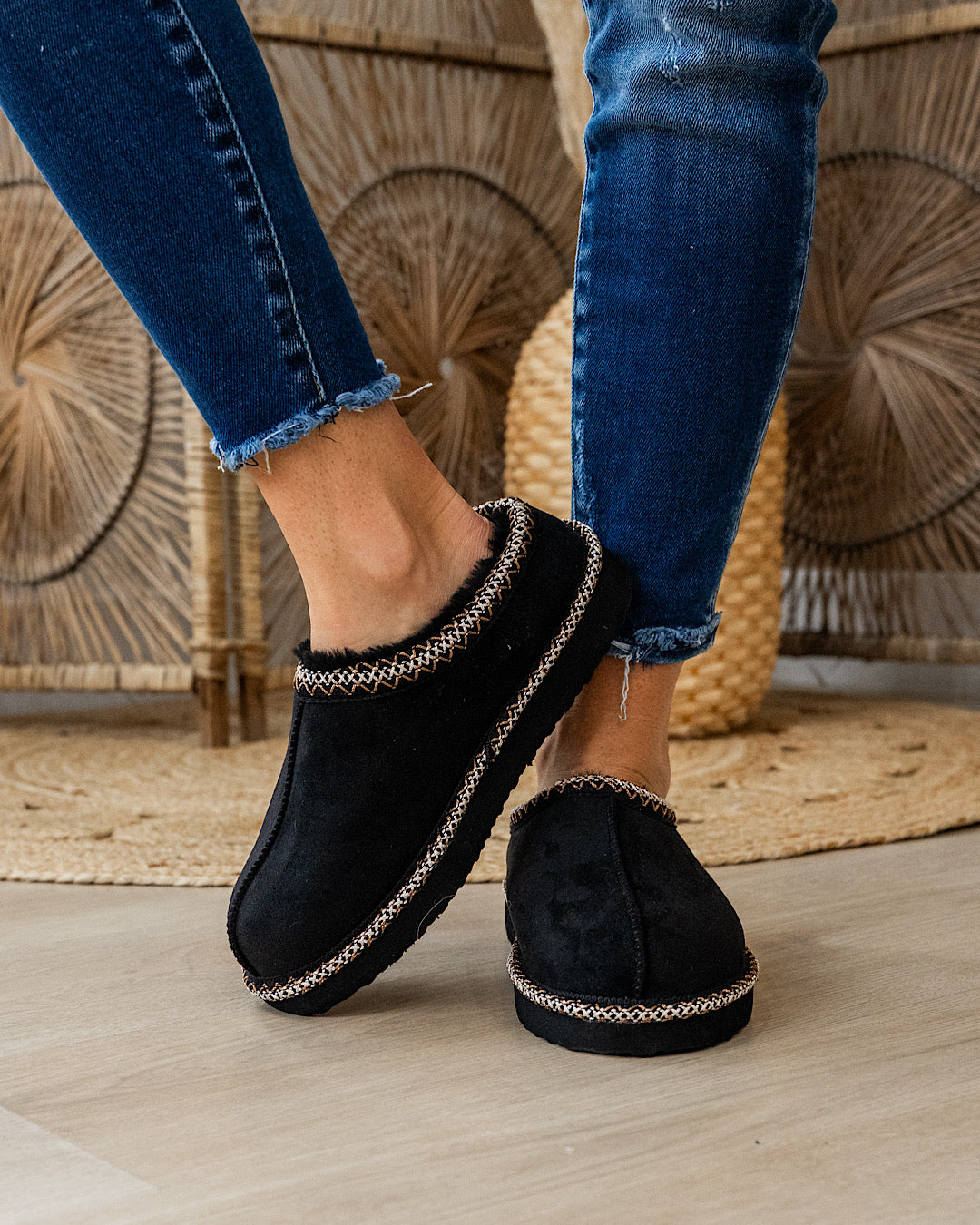 Very G Georgina Slippers - Black