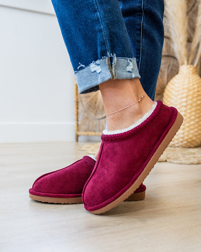 NEW! Very G Cheers Slippers - Maroon  Very G   