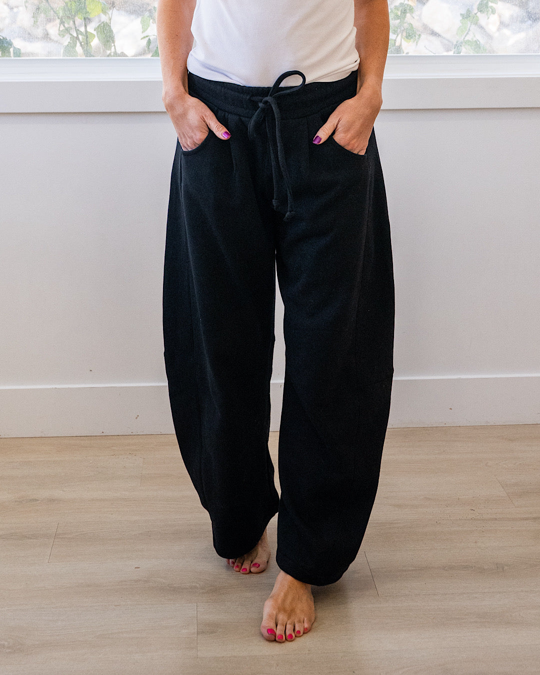 NEW! Micael Barrel Leg Lounge Pants - Black