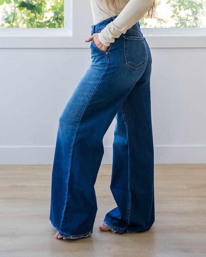 NEW! KanCan Take Away Wide Leg Trouser Jeans